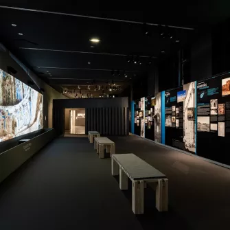 salle d'exposition de la cité de l'architecture et du patrimoine, 